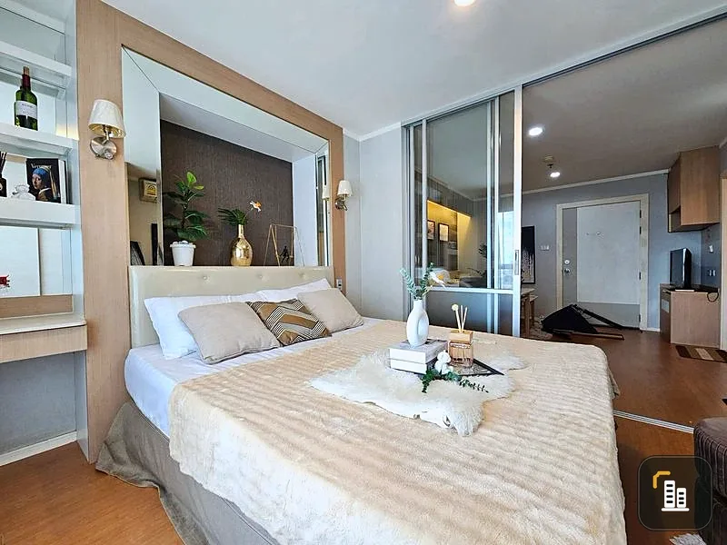 Condo for sale: LUMPINI PARK, Rattanathibet-Ngamwongwan. Corner room with privacy. Fully equipped. Buy now!