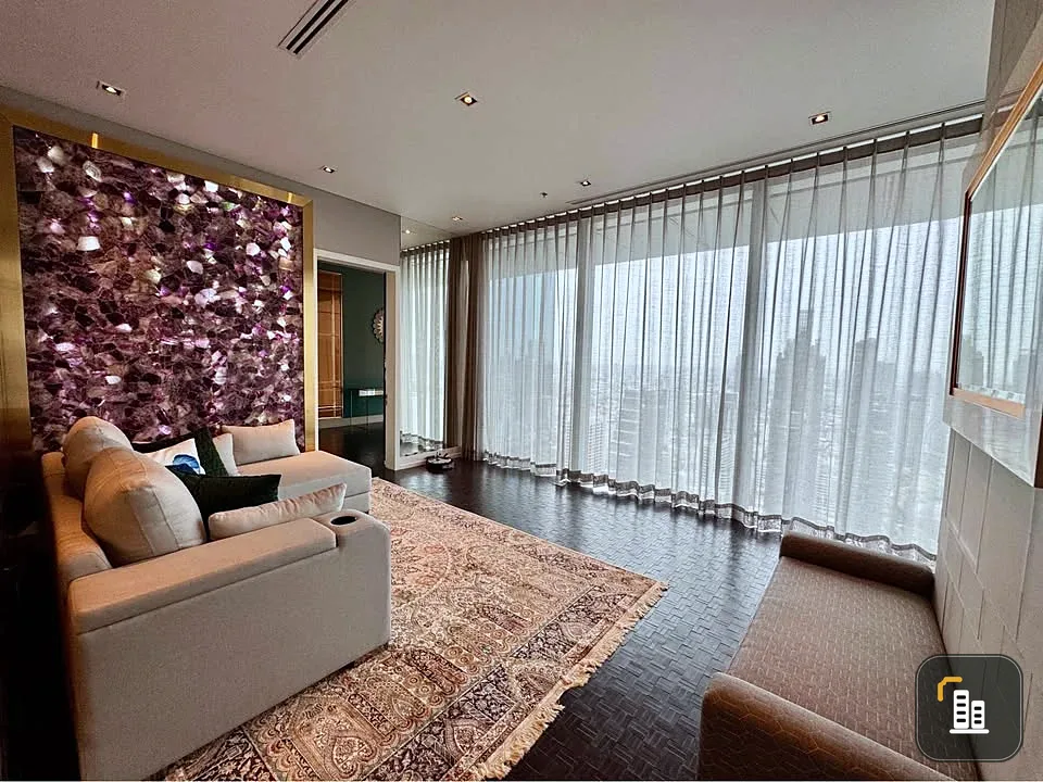 For rent: The Ritz-Carlton Residences Bangkok, ready to move in, fully furnished, spacious and comfortable, reserve now, high floor.