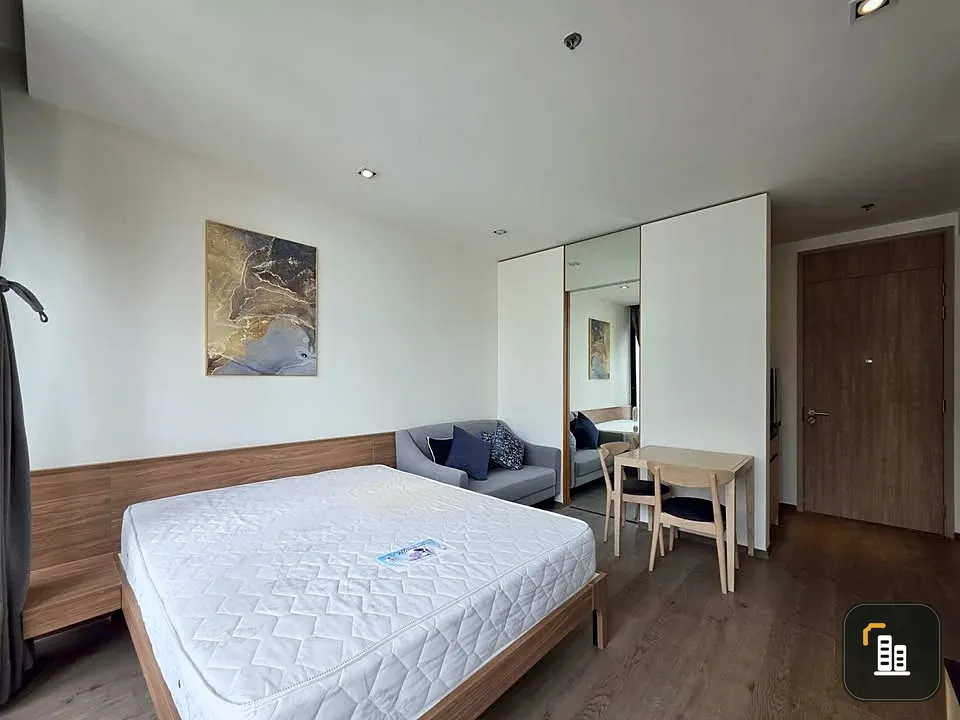 Condo Park 24 Origin Phrom Phong for sale, ready to move in, fully furnished, just bring your bags!!!!