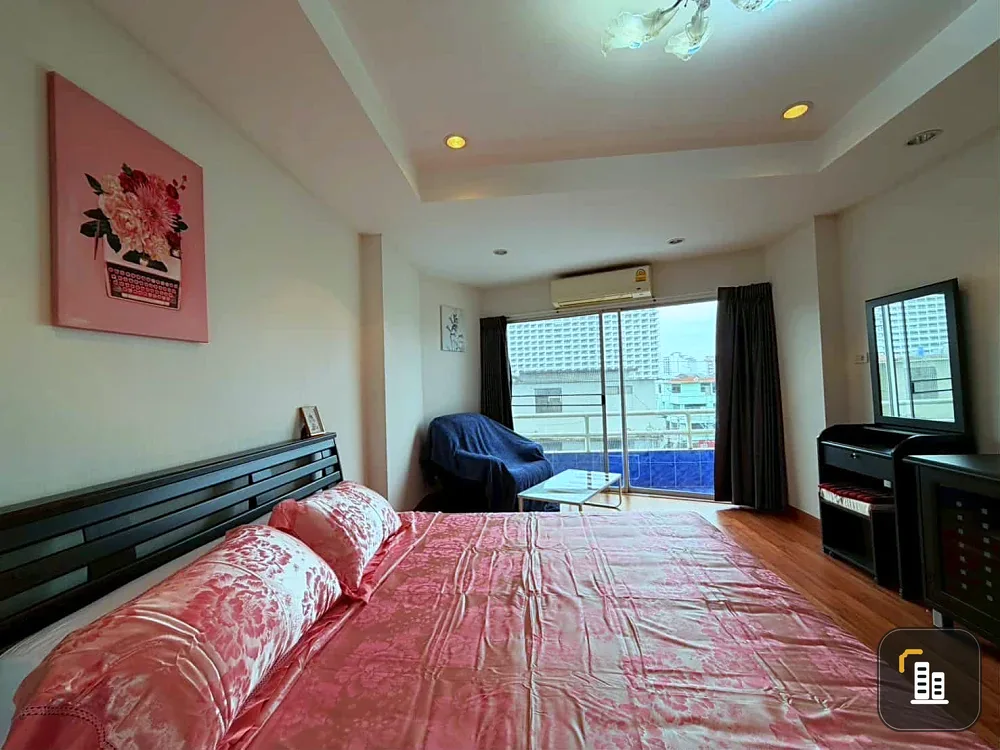 For sale, Jomtien Sea View Condominium 1, Building A, 4th floor, has basic furniture, must reserve this type.