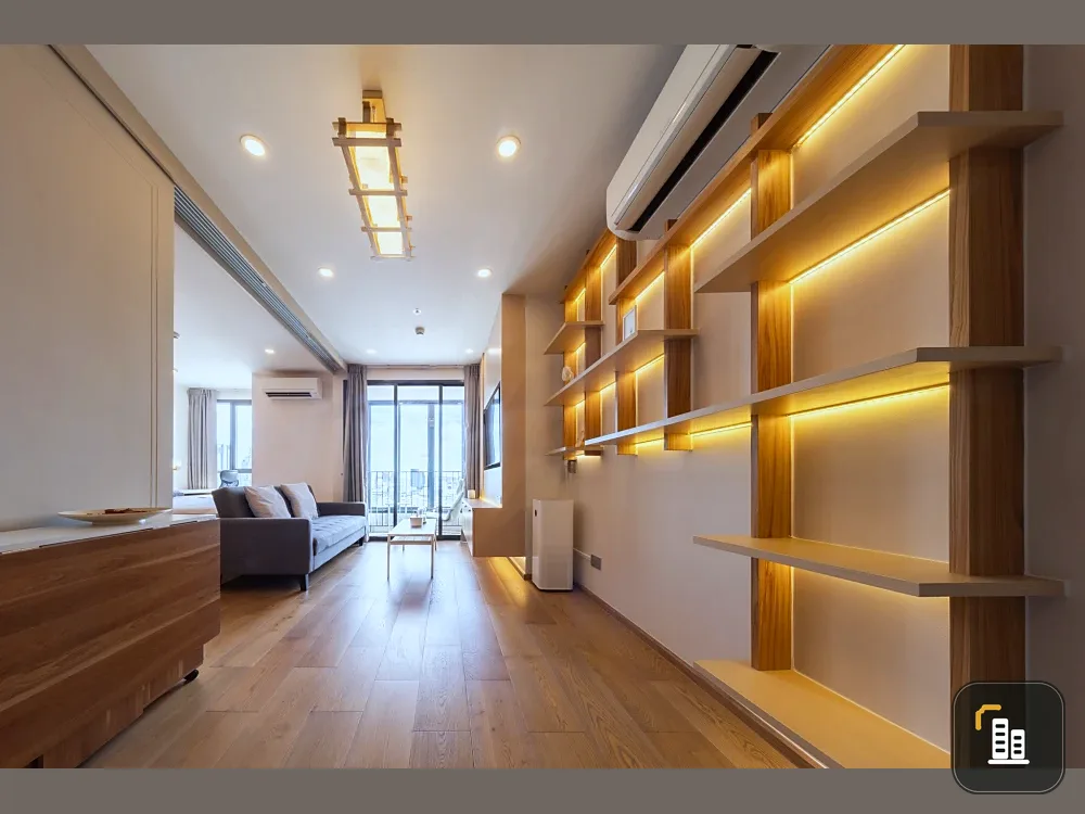 For rent sell: Q CHILDOM, high floor room, spacious and comfortable, furnished + appliances ready, reserve now.