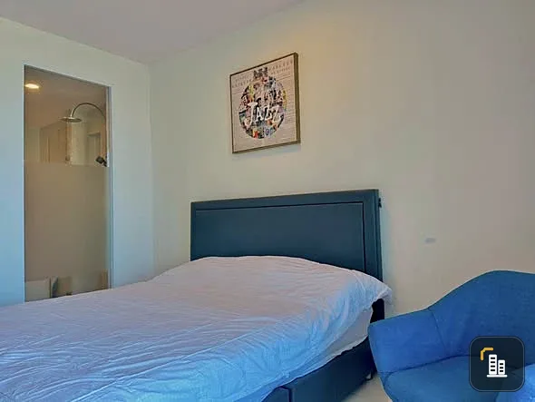 For rent: The Riviera Wong Amat Beach, 30th floor, sea view, fully furnished room, reserve now, don't miss out!