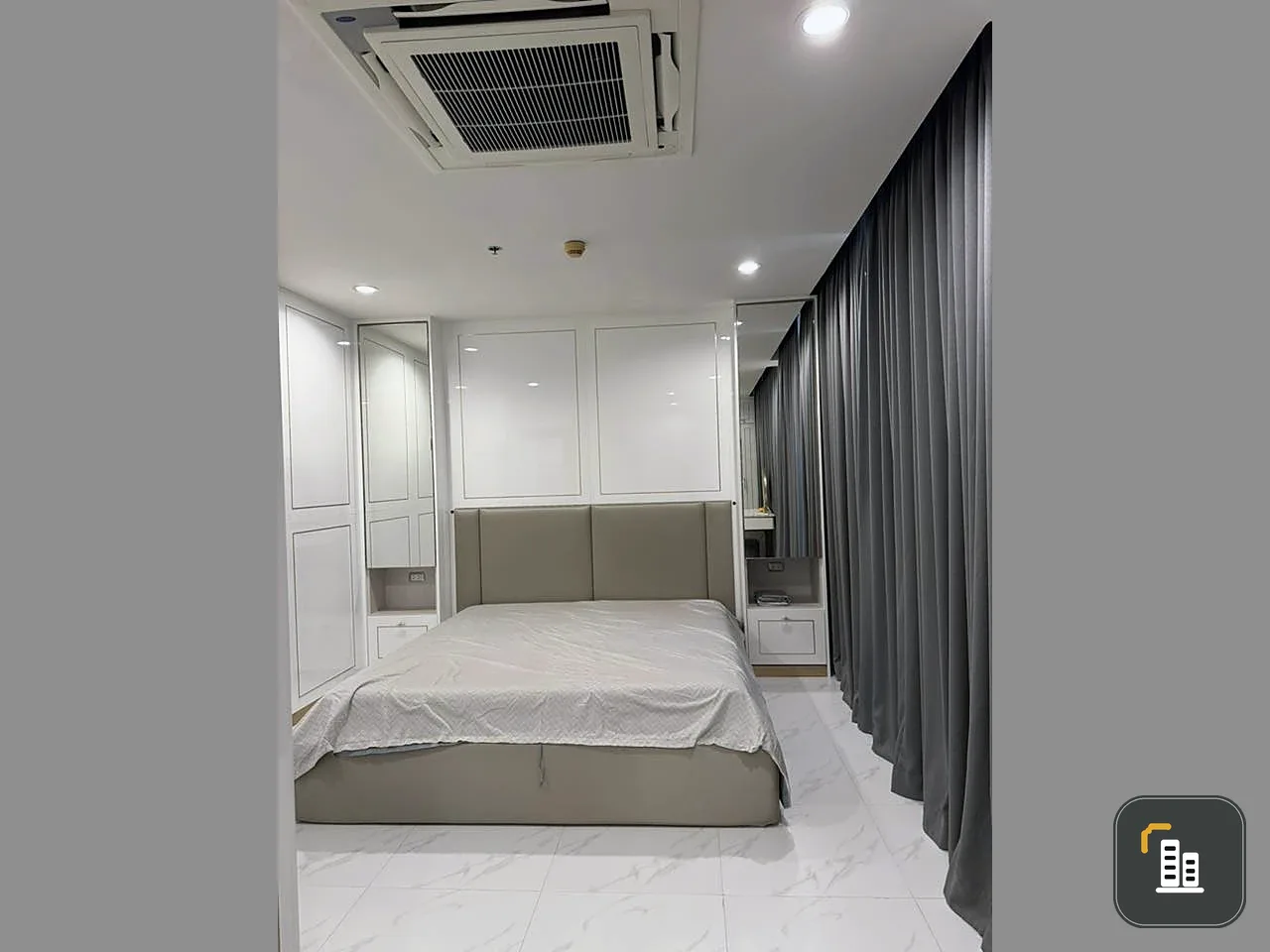 Condo for sale: The Sky Sukhumvit. Large, comfortable room with usable space. Come and own it now. Don't miss out!
