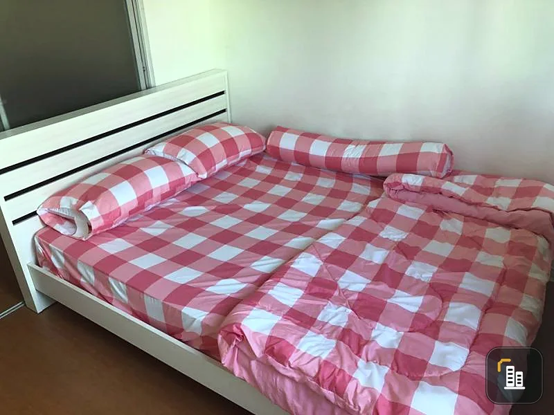 For rent sell *** Lumpini Condo Town Bang Khae 26 sq m. Very private corner room. Fully furnished, ready to move in!!