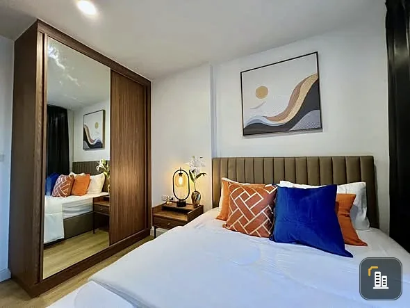 For sale: The Base Sukhumvit 77, a nice room, fully furnished, spacious and comfortable. Reserve now!