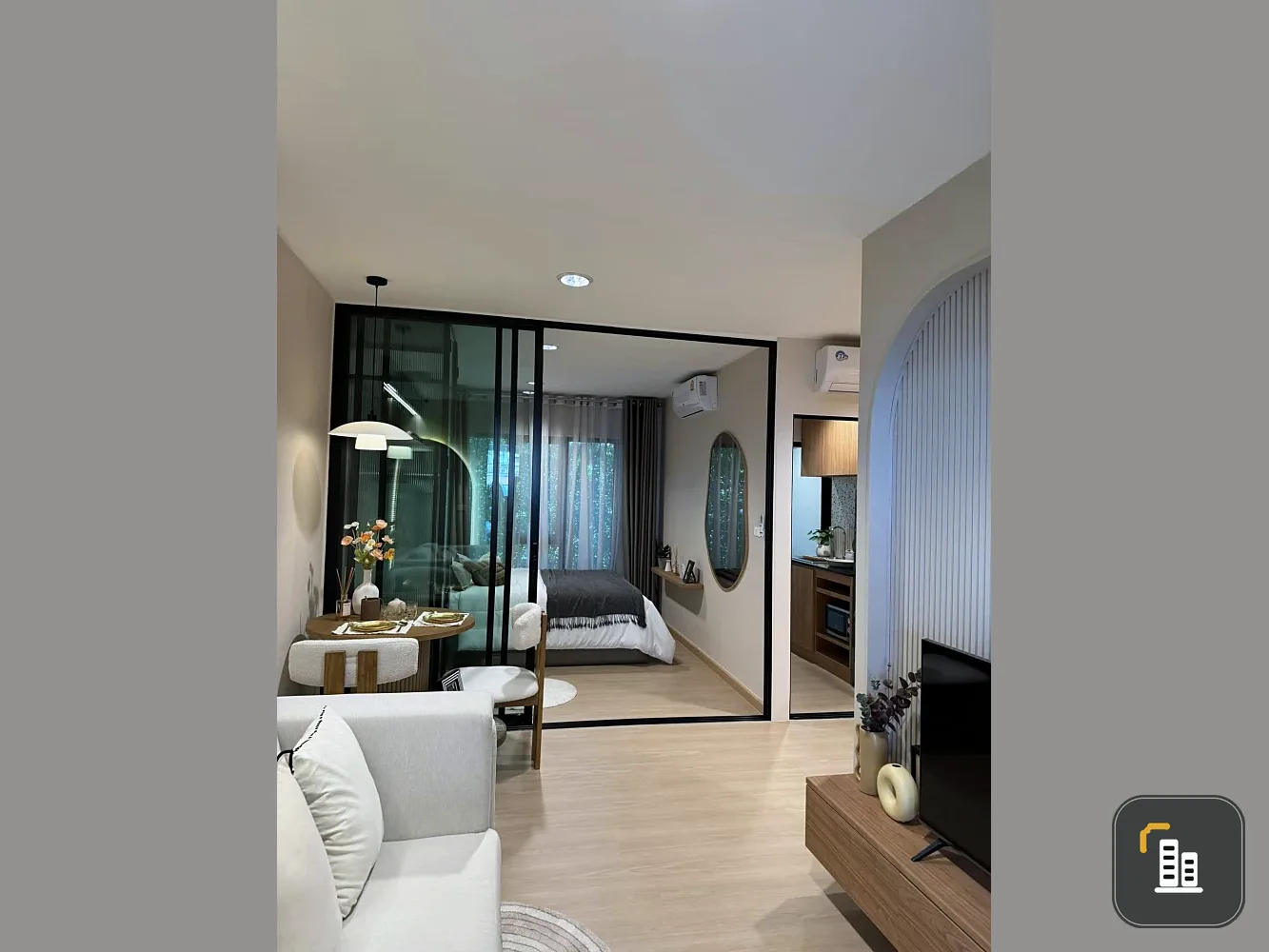Down payment for sale: Terra Residence, 14th floor, position 21. Interested in owning one? Hurry and reserve now!