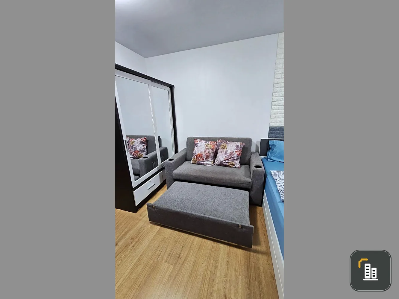 For sale: Supalai Mare Pattaya, studio room, 10th floor, city view, complete with appliances, floating furniture, suitable for those who like to decor