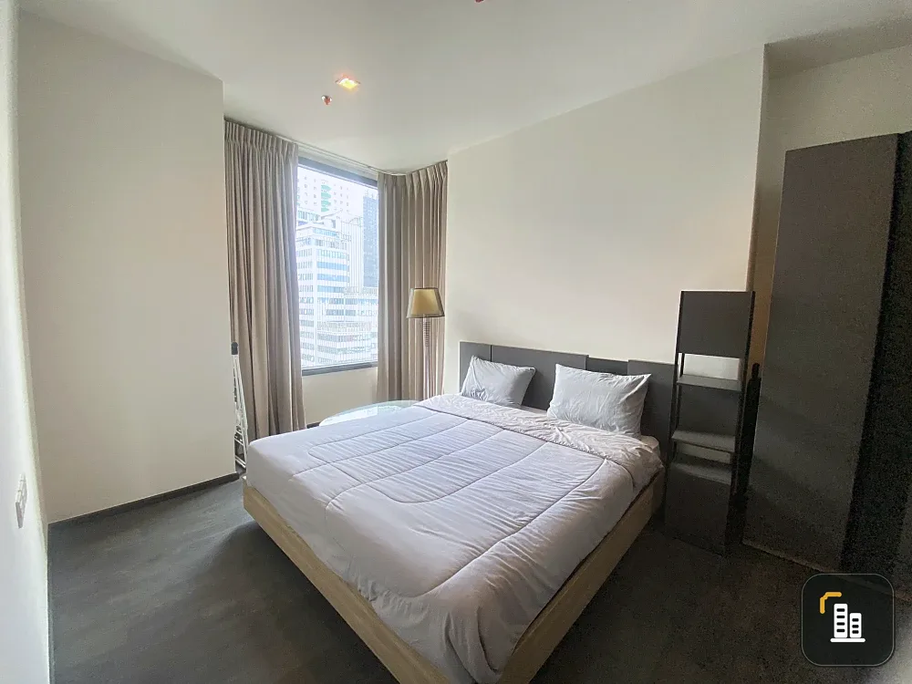 For rent: Edge by Sansiri Sukhumvit 23, 21st floor, city view, spacious room, comfortable, fully furnished, reserve now.