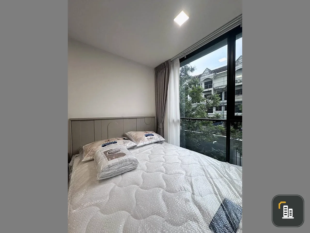 For rent: MAROON Ratchada 32, a nice room with new furniture and appliances. Just bring your bags and book now+++