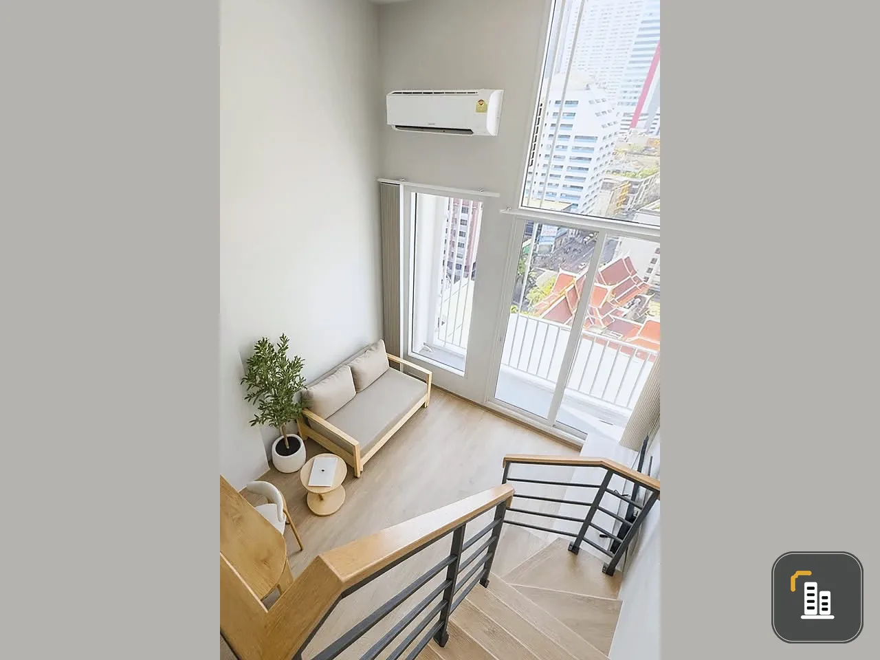 For rent: Culture Chula, beautifully decorated room in minimalist style, high ceiling, airy, good location, convenient transportation, book now!
