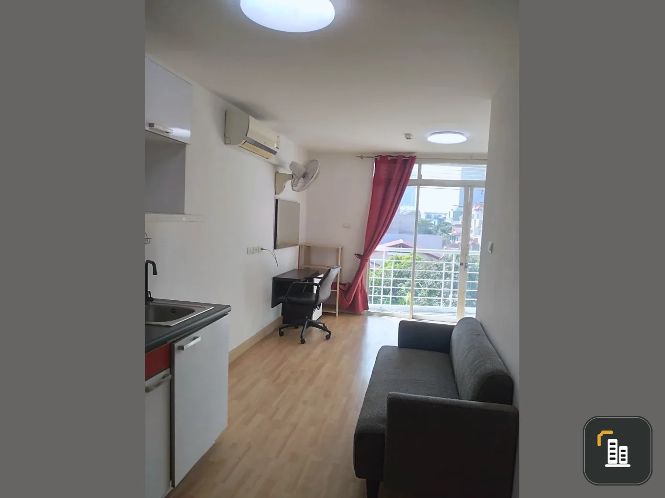 Condo for sale or rent: G-one Condo, Lat Phrao 1, corner room with privacy, 4th floor, building view, affordable price, reserve now!
