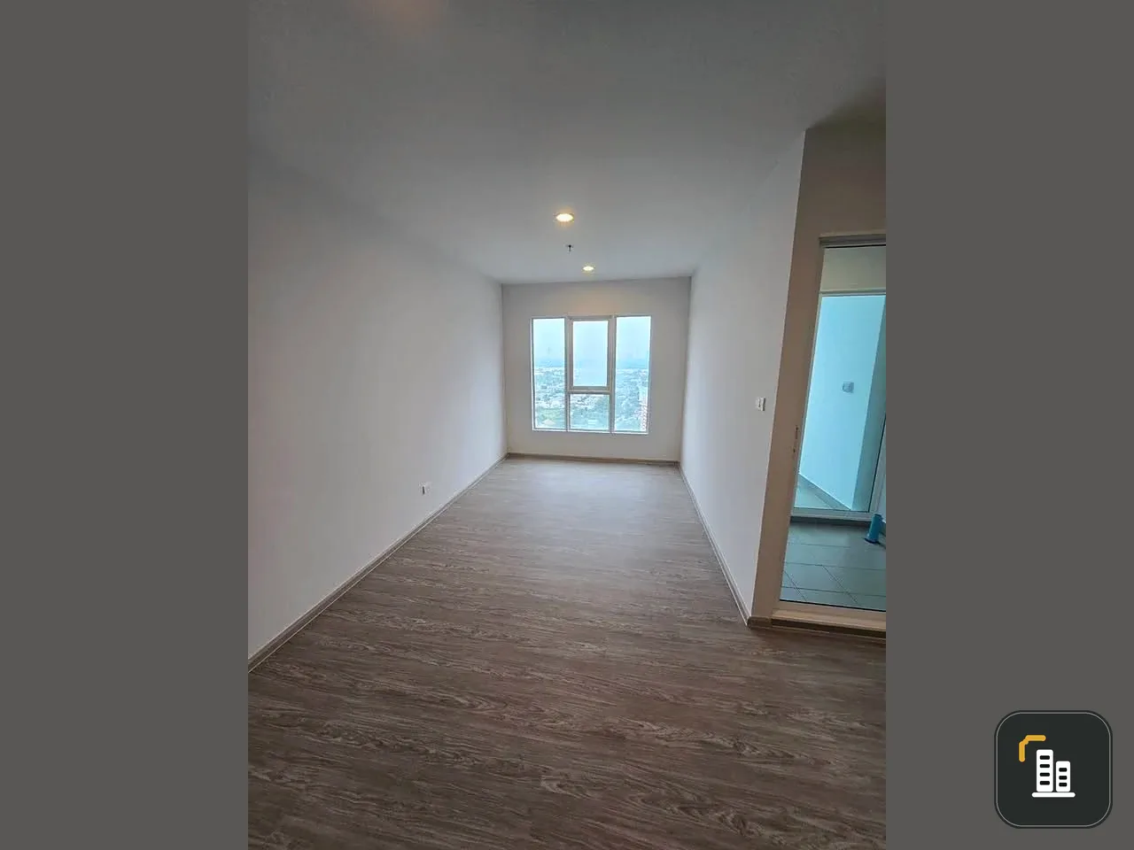 Regent Home Bangna for sale, top floor of the building, premium view (rare river and sunset view), reserve now.