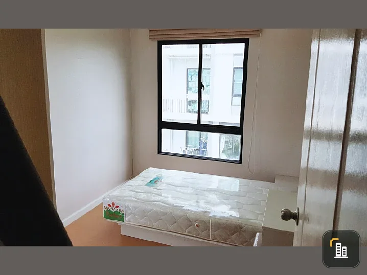 For sale: i Condo Ngamwongwan, 2 bedrooms, 2 bathrooms, plenty of living space, good location, full amenities, reserve now!