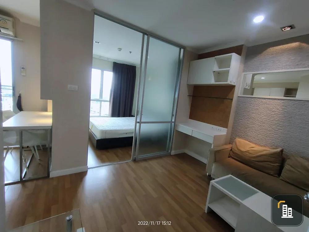 For sale: Lumpini Place Ratchayothin, beautiful view, good condition, fully furnished, ready to move in!