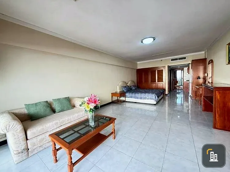 Metro Jomtien Condotel for sale, studio room, 9th floor, beautiful sea view, hurry and grab it!