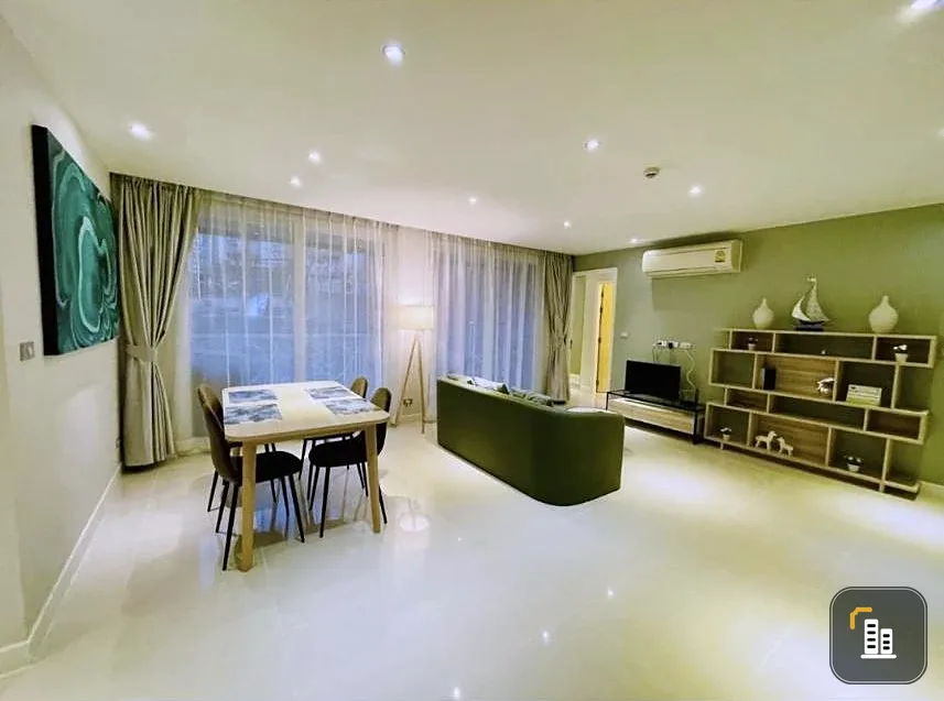 For rent: Grand Caribbean Resort Pattaya, 2 bedrooms, 2 bathrooms, 1st floor, back of the room, open to walk directly into the water park pool. If you