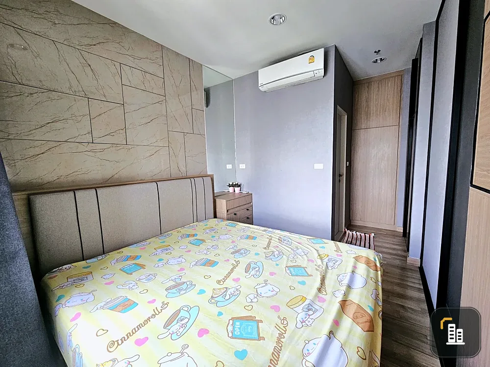 For sale: Niche Mono Sukhumvit-Bearing, 16th floor (corner room), built-in furniture throughout the room, just bring your own luggage and move in.
