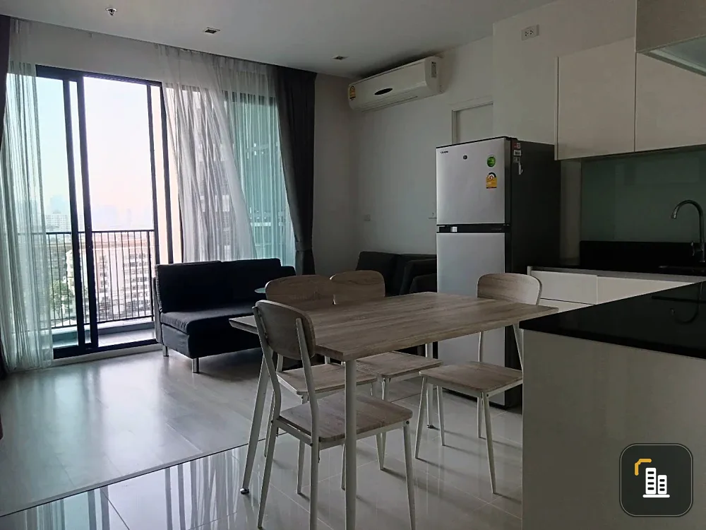 Condo for urgent sale: Quinn Ratchada 17. Large room, comfortable living, plenty of usable space, convenient and complete in one place. Buy now!