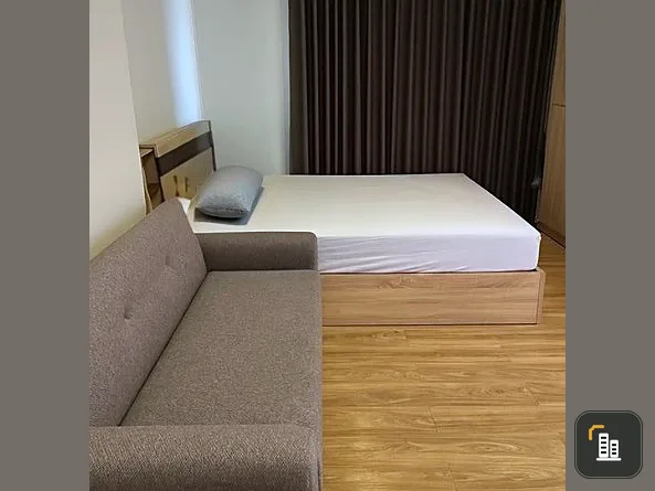 For sale: ISSI Condo Suksawat, a lovely room on the 19th floor, with a great common area and fully furnished. Don't miss out on this great deal!