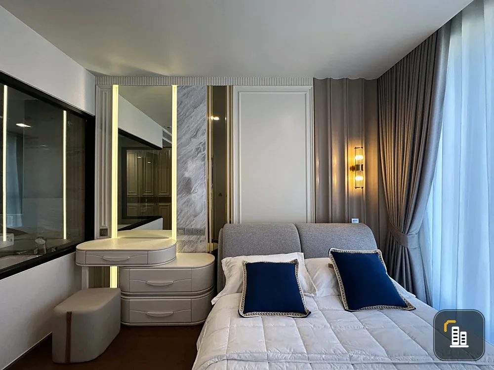 For rent: Ideo Q Sukhumvit 36, beautifully decorated room with a stunning theme, excellent built-in walls, complete amenities. Reserve now!