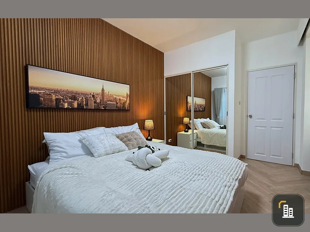 For sale: A Space Sukhumvit 77, Building D, pool view, beautiful minimalist style room, fully furnished and ready to move in.