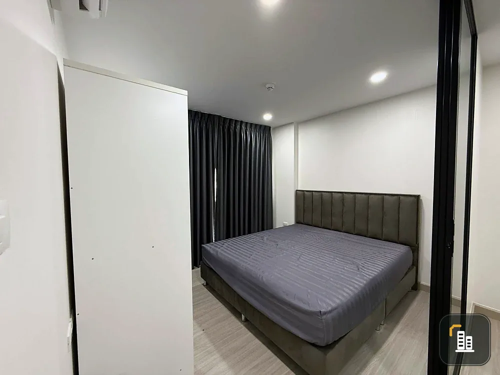 For rent: Supalai City Resort Sukhumvit 107, 5th floor, Building 2, front of the project. Short walking distance to the common areas. Move-in ready.