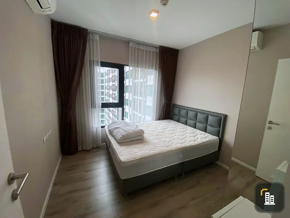 Selling Kensington Sukhumvit-Theparak, 33rd floor. Spacious and comfortable unit, fully furnished. Book now!