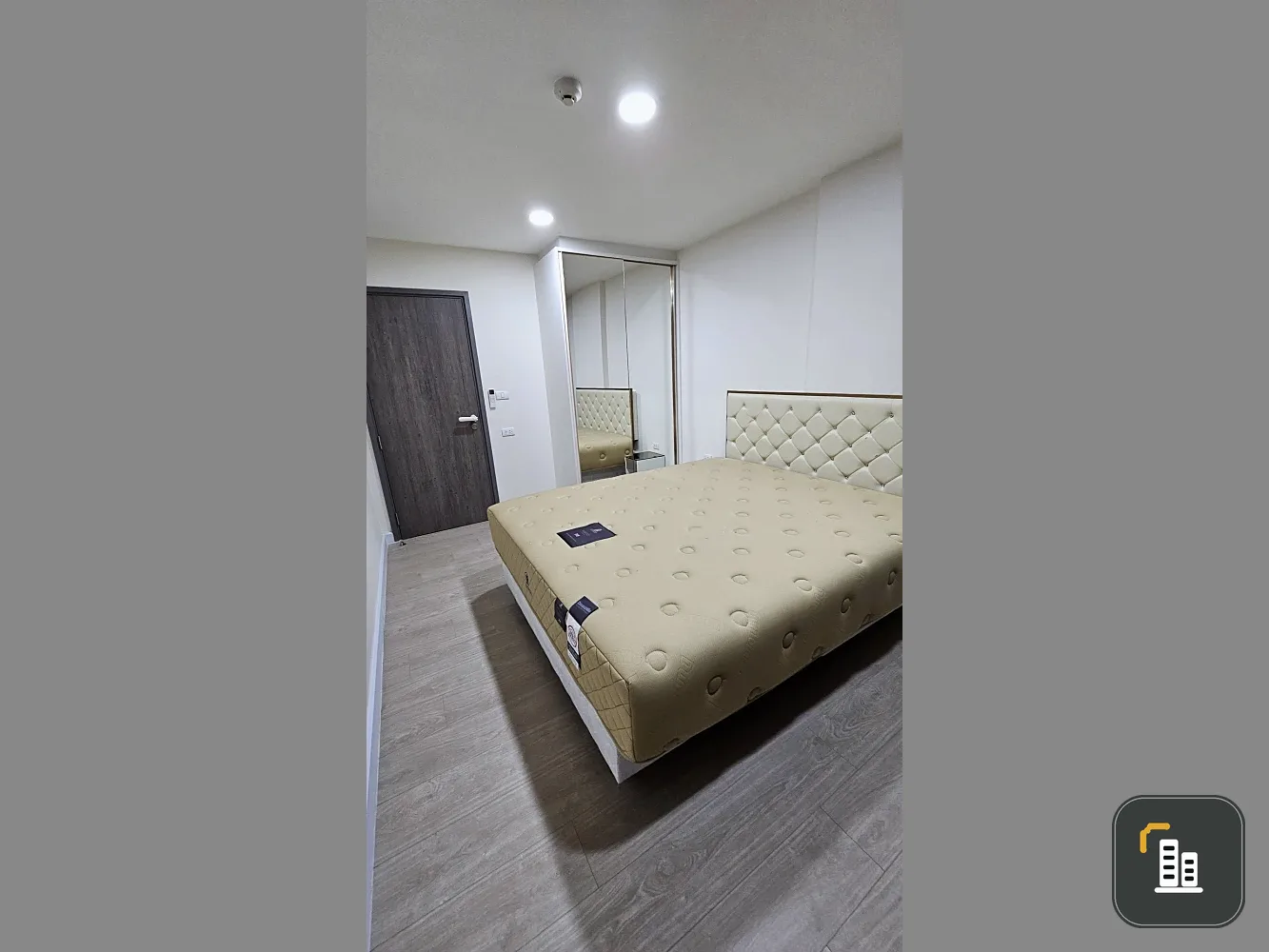 Condo for Sale: Metro Lux Rosegold Phahol-Sutthisan