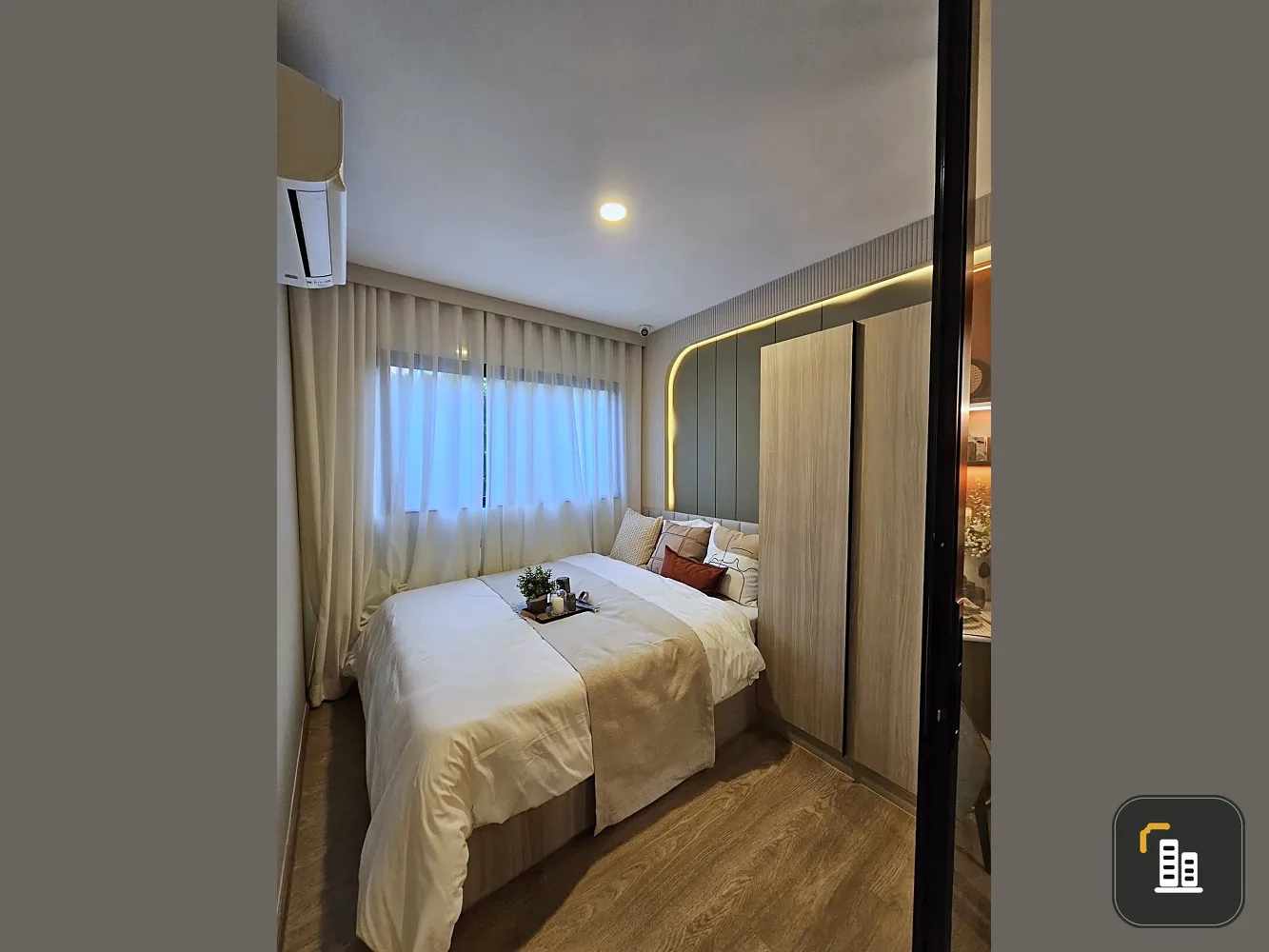 Selling down payment for The Origin Bang Khae, 7th floor. Great project, great location. Book now! Don't miss out!