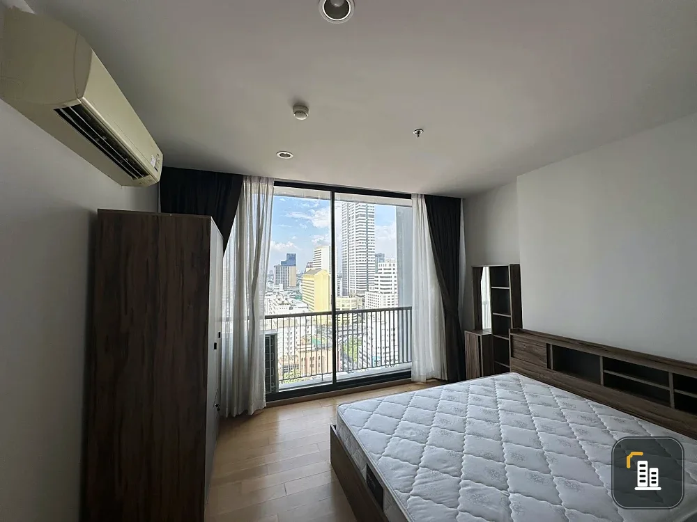 For rent: Noble Revo Silom, 1 bedroom, 1 bathroom. Fully furnished and equipped with appliances. Ready to move in!