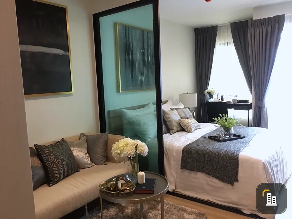 Selling Knightsbridge Skycity Saphanmai. Beautifully decorated unit with a consistent color scheme. Excellent location and complete amenities. Book now