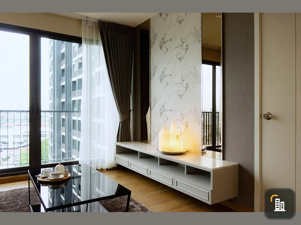 Selling The Tree RIO Bang-Aor Station, 14th floor, corner unit, fully furnished. Buy now! Urgent sale!
