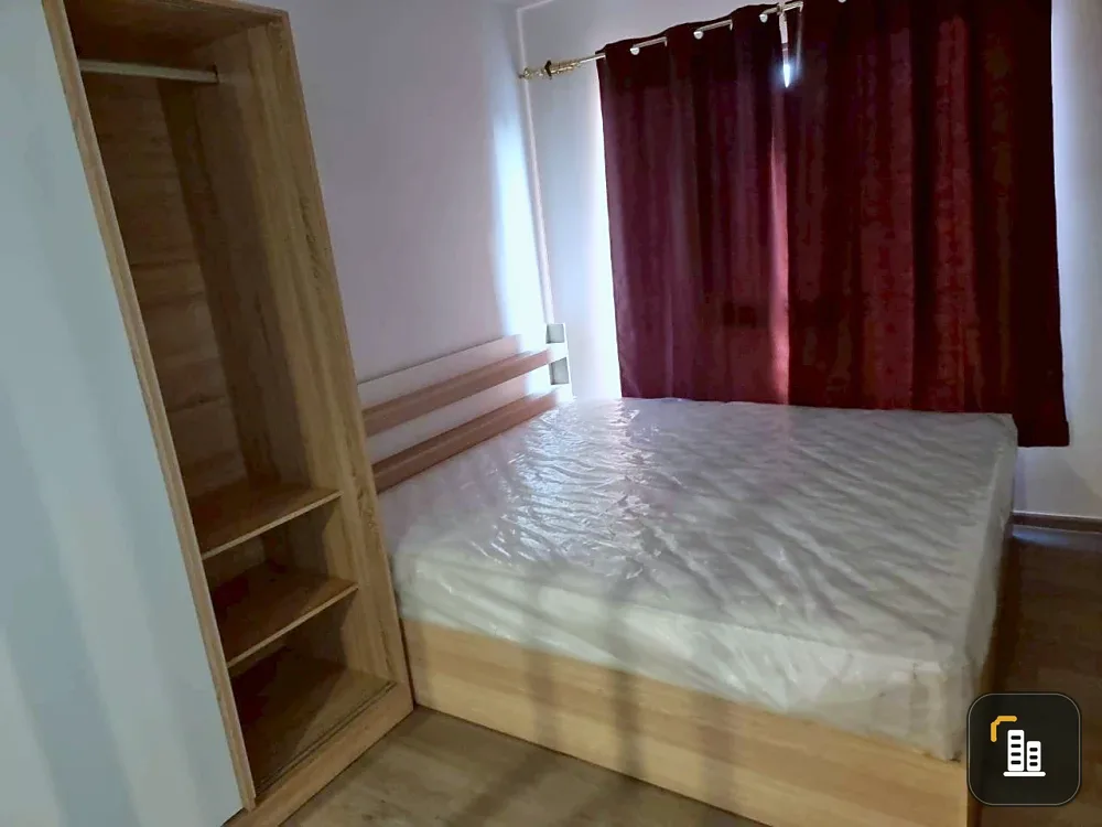 For rent: Regent Home Wutthakat. Nice room, fully furnished, complete amenities. Book now before it's too late!