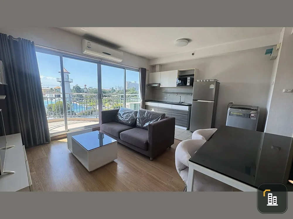 Selling a very large Supalai Mare unit. It has 2 bedrooms and 2 bathrooms with pool views and a super chill atmosphere. Don't miss out!