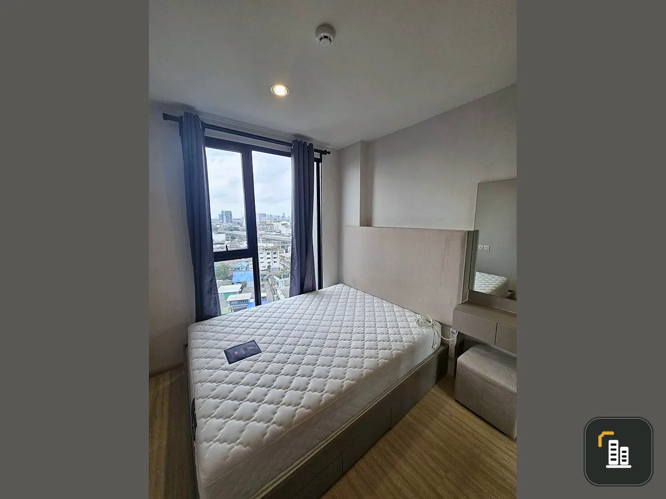 Selling The Privacy Thaphra Interchange, 1 bedroom, 1 bathroom, corner unit with pool view. Affordable price. Buy now, don't wait!