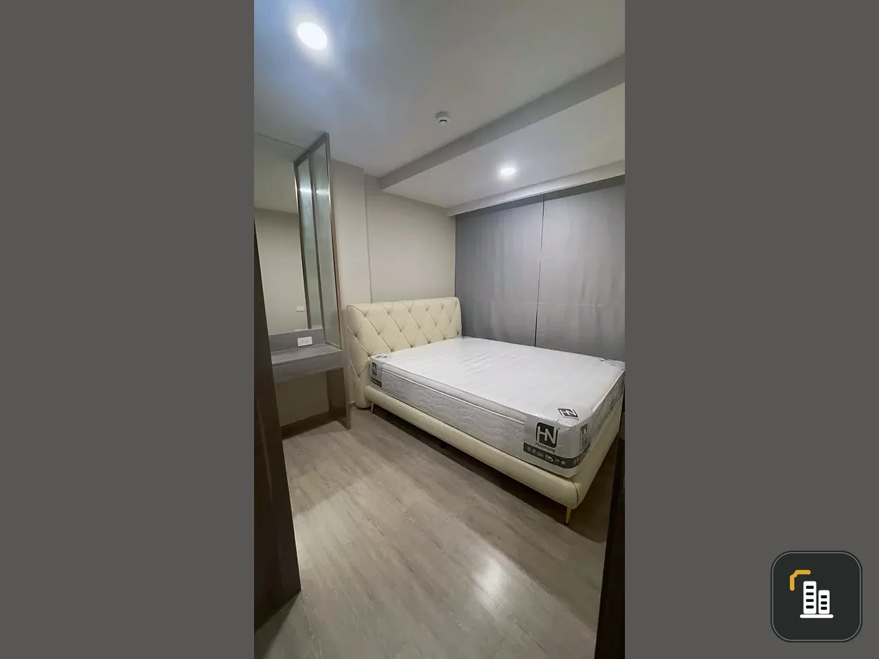 Condo Vivere Sukumvit 72 for rent: 1 bedroom plus, 8th floor, fully furnished with appliances. Ready to move in.