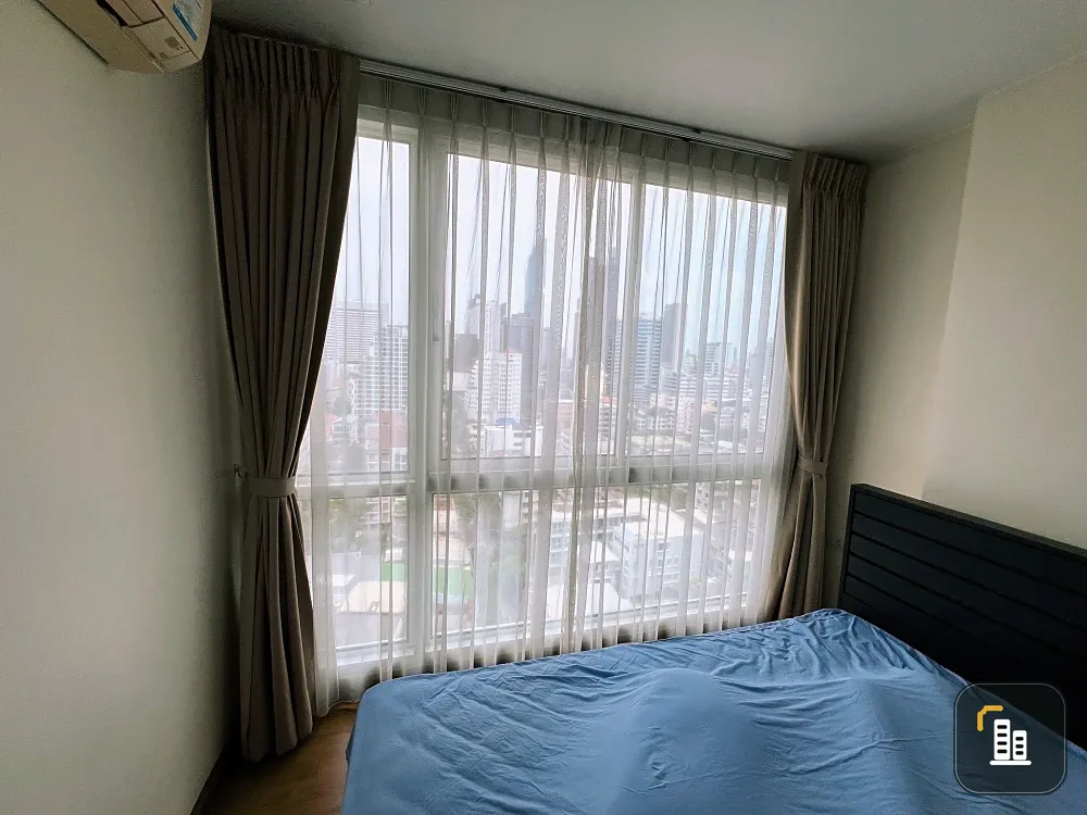 Selling Wish @ Samyan, 18th floor, beautiful city view, well-divided rooms, fully furnished. Don't miss out!