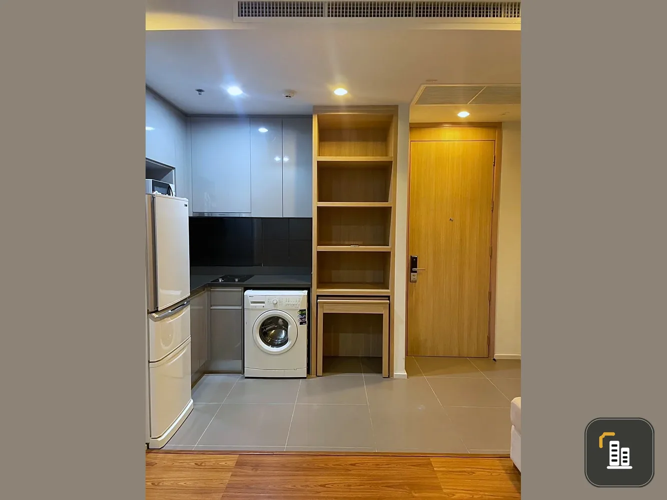 M Ladprao condo for rent. Ready to move in. Spacious and comfortable. Book now!