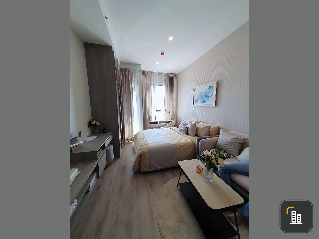 Selling a beautifully decorated, color-coordinated Knights Bridge Prime On-Nut unit with unobstructed views and fully furnished. Don't miss out!