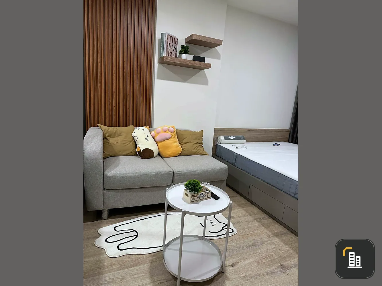 Selling ONEDER KASET ready-to-move-in rooms with complete furniture and amenities. Book now!