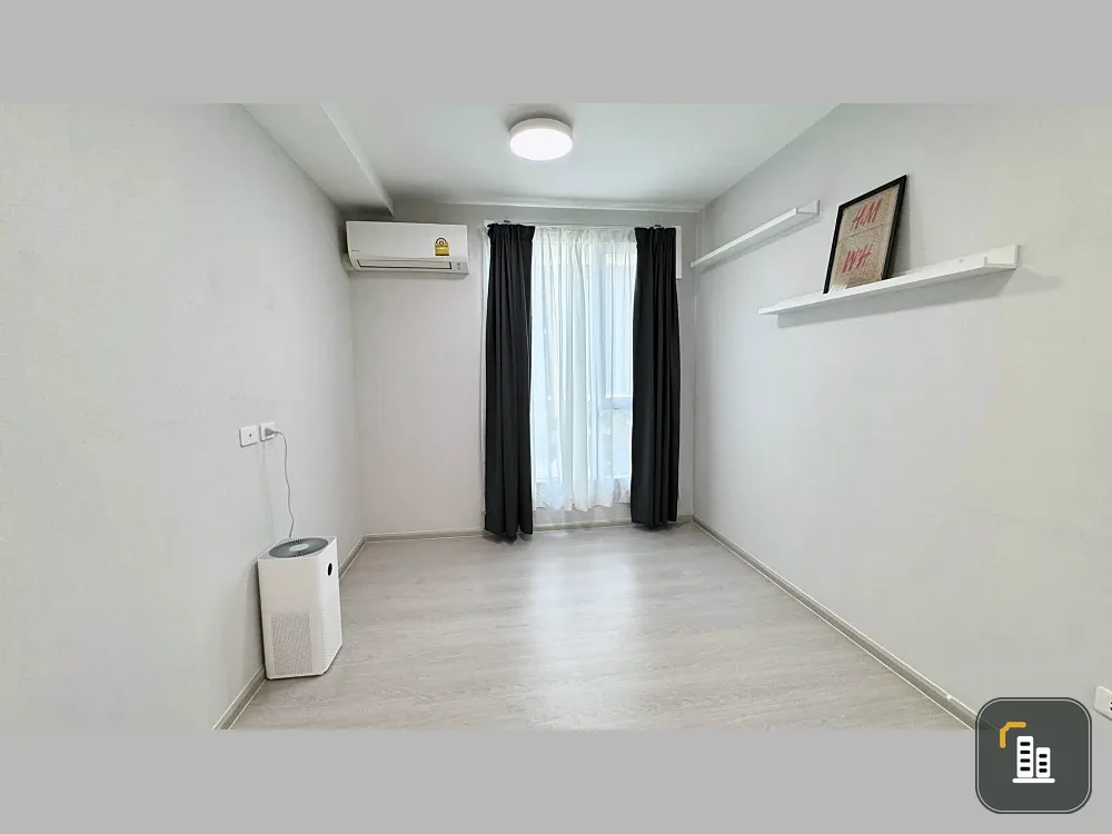 Plum Condo Ram 60 Interchange for sale. Nice, unfurnished unit on a low floor. Book now!