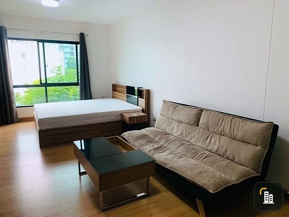 Selling Supalai City Resort Sukhumvit 107, ready-to-move-in unit with furniture, low floor. Book now!