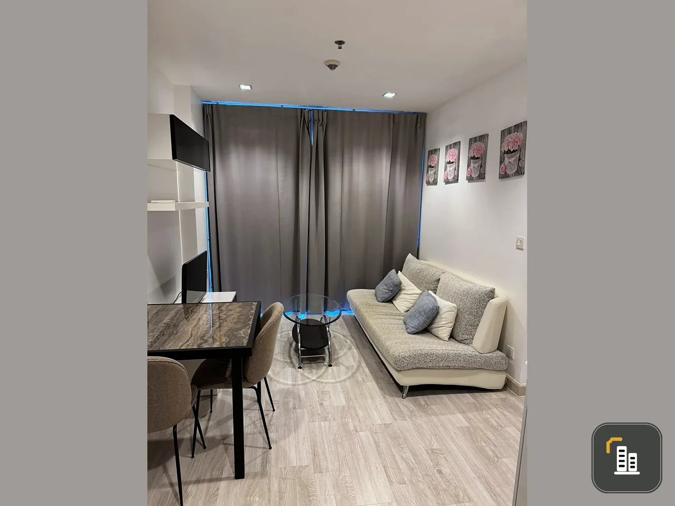 For rent: Ideo Mobi Sathorn, 11th floor. A lovely, fully furnished unit. Book now!