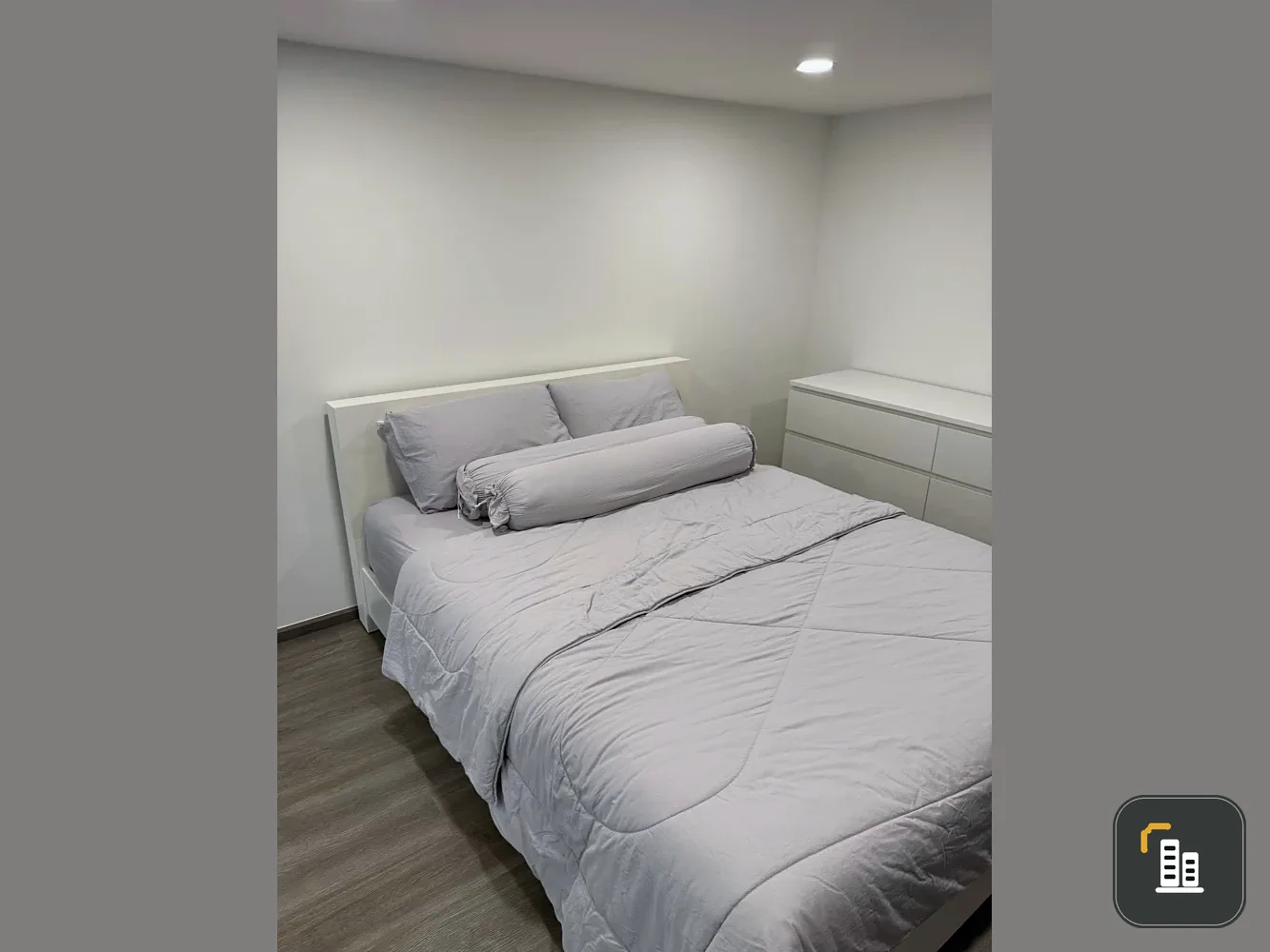 For rent: So Origin Kaset Interchange, high ceilings, spacious and airy, fully furnished. Such a great deal, book now!