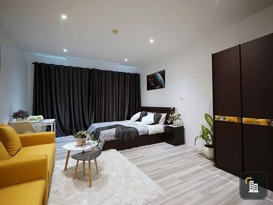 For sale: Diamond Suite (South Pattaya), 1st floor, pool view, fully furnished and ready to move in.
