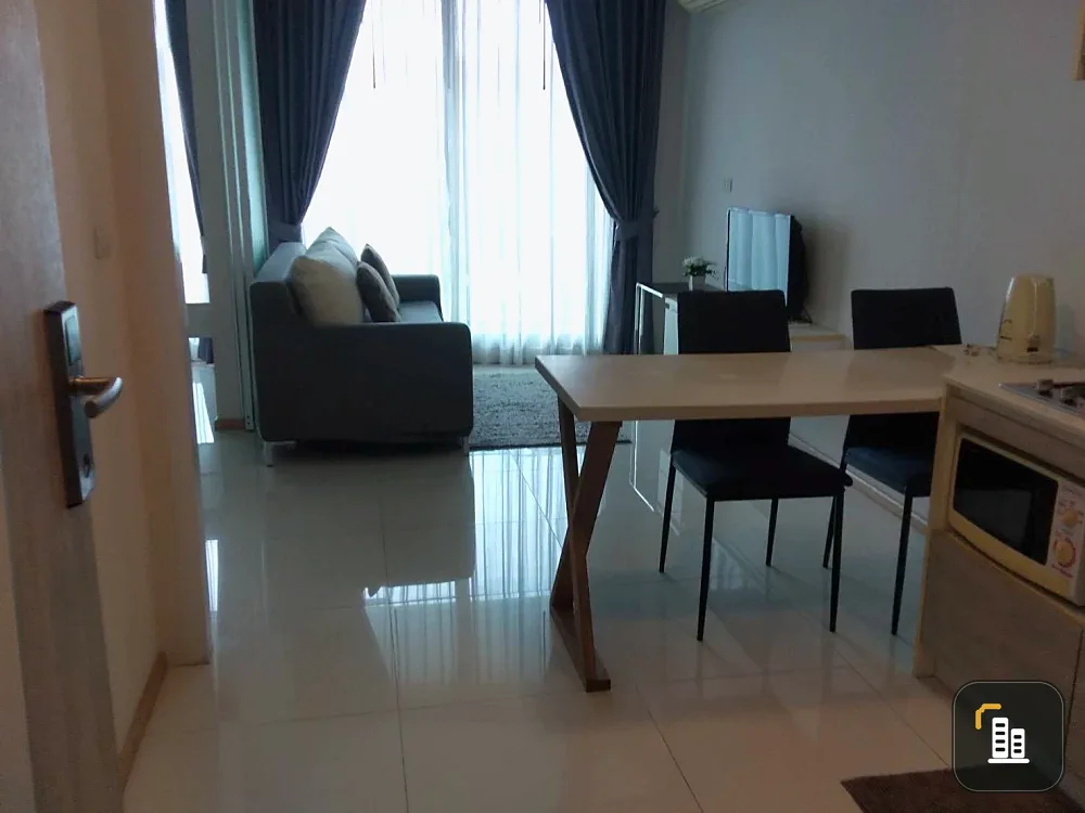 Selling Acqua Condominium, 1 bedroom, 1 bathroom, 6th floor. Fully furnished. Don't miss this great deal!