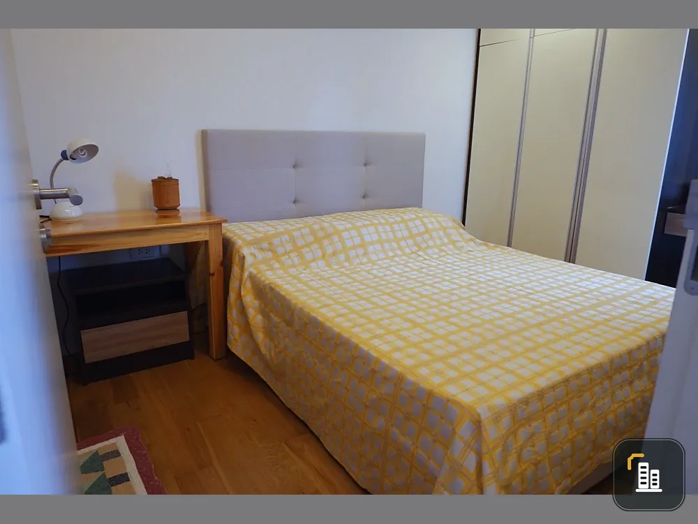 Urgent sale! FOCUS @ Ploenchit. Large, comfortable unit with ample living space. Own it today! Don't wait!