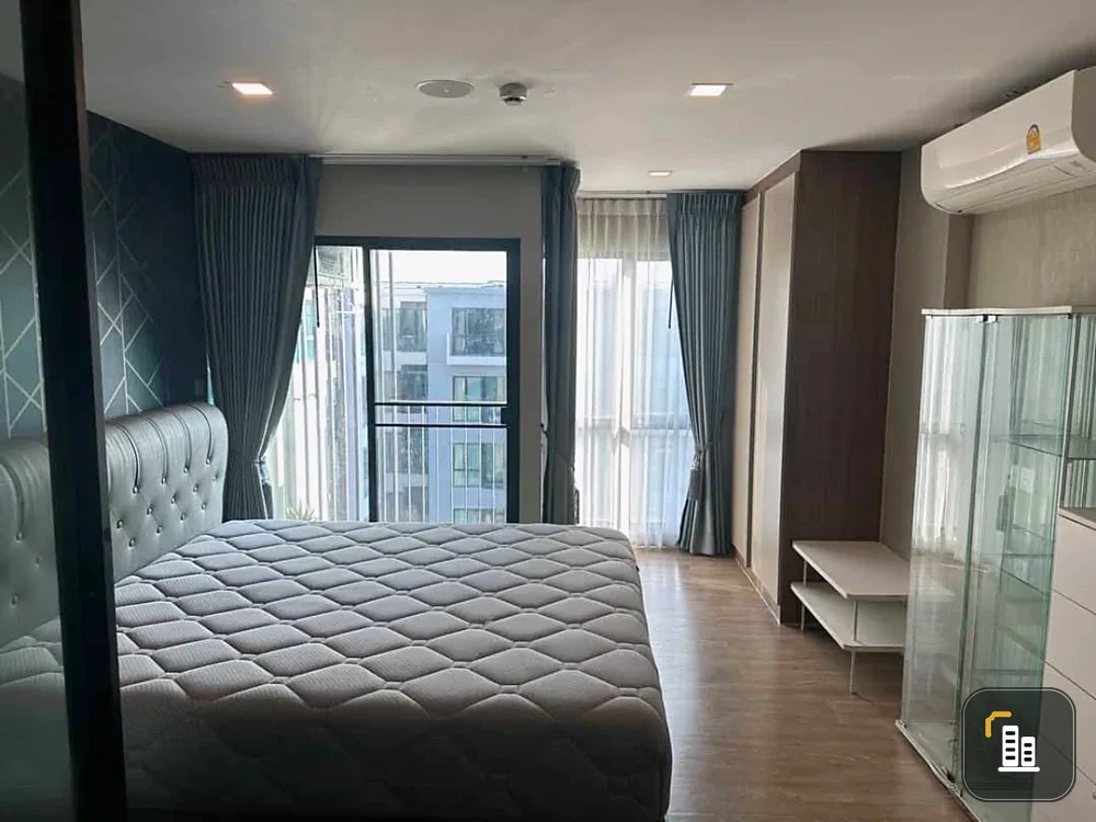 Kave Town Space, 8th floor, for rent. Nice, fully furnished unit. Book now!
