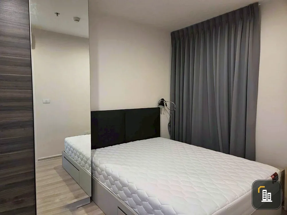 For sale: Centric Ratchada-Huai Khwang. Fully furnished with plenty of freebies. Book now!
