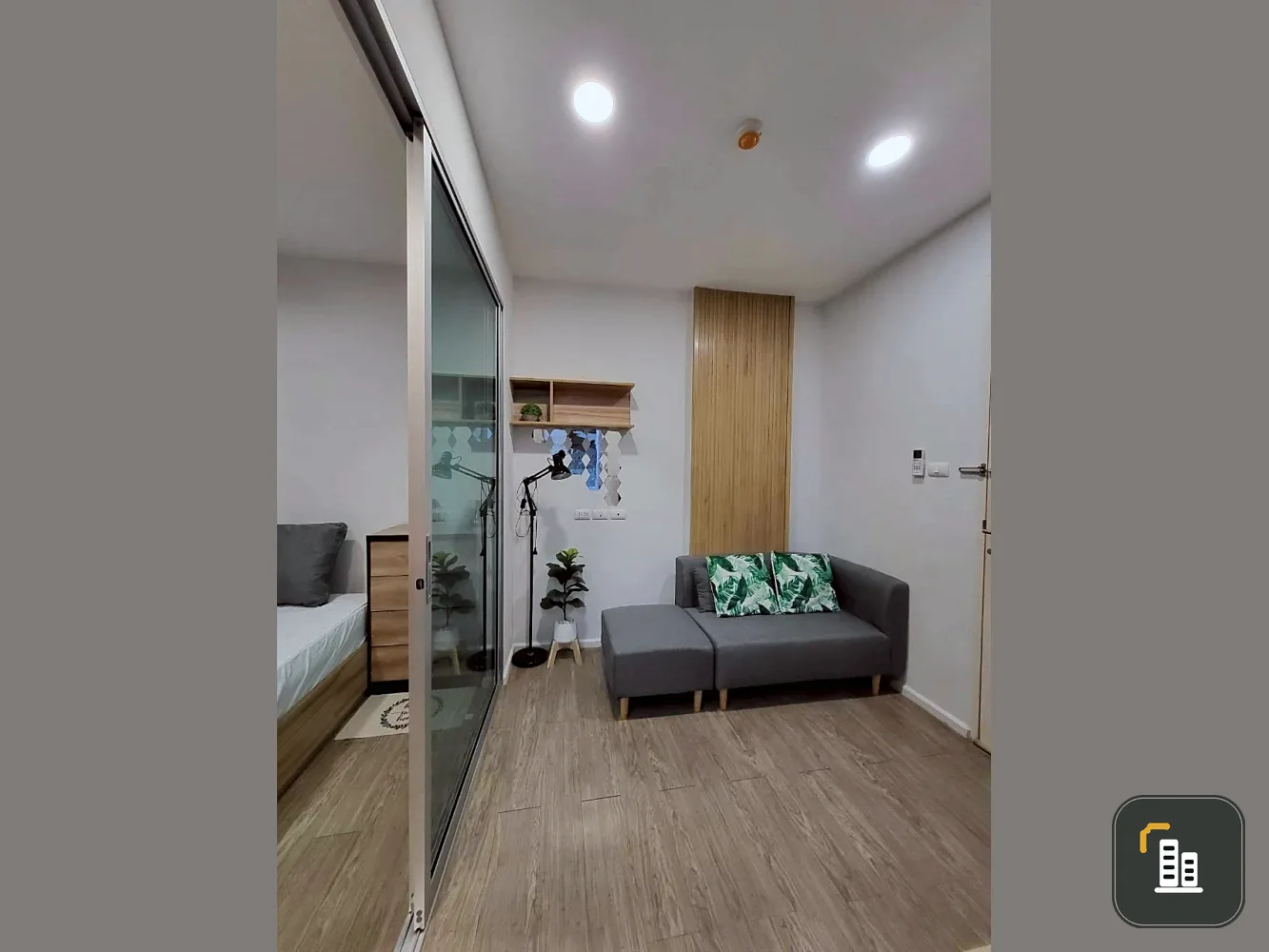 Selling Happy Condo Don Mueang The Terminal. If you're looking for a condo in the Don Mueang area, don't miss this one! Comes with lots of extras and